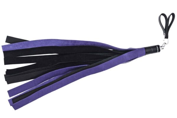 leather flogger with 1" falls